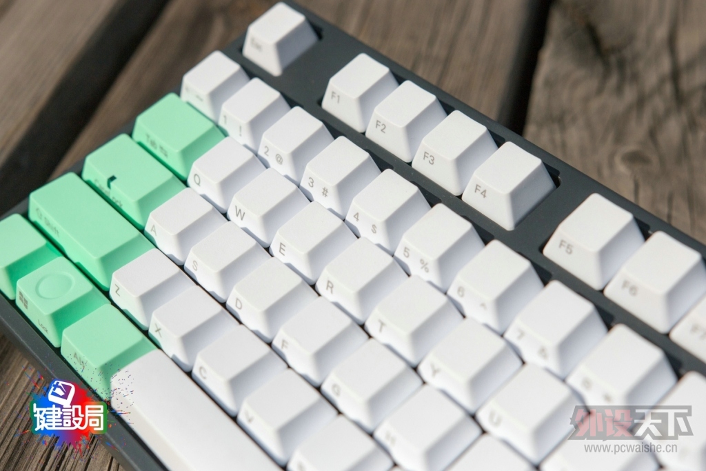 ӡVarmilo VA104