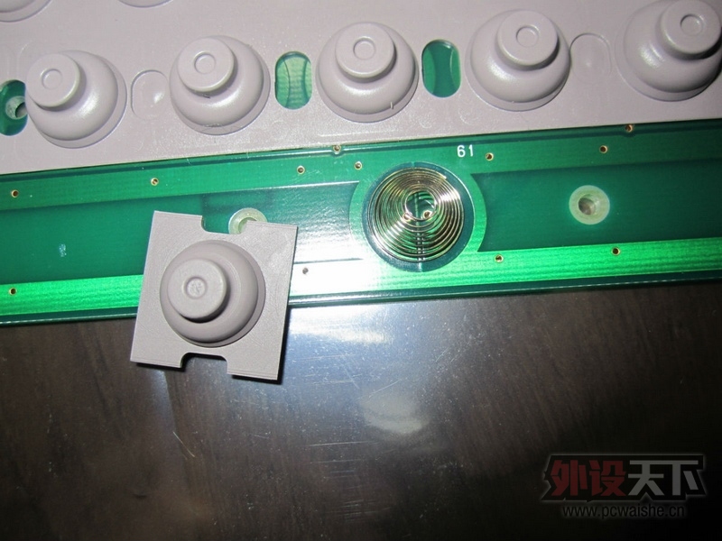ݲFL8000SRealforce 86UָжԱ