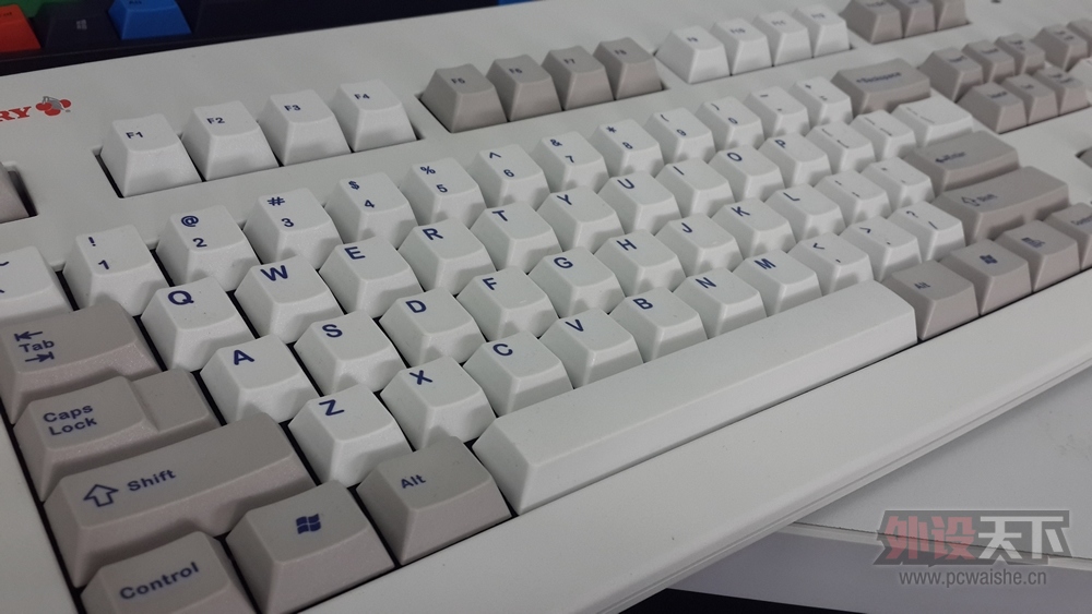 [���] ��ɫGH60ȫ�ƣ�lindy�ߣ�����104�ر�ս�Ӱ�