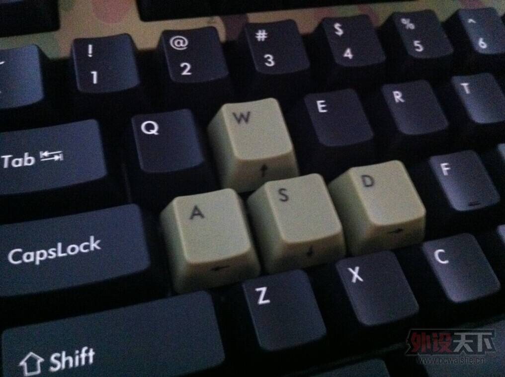 QQͼƬ20140722102137.jpg