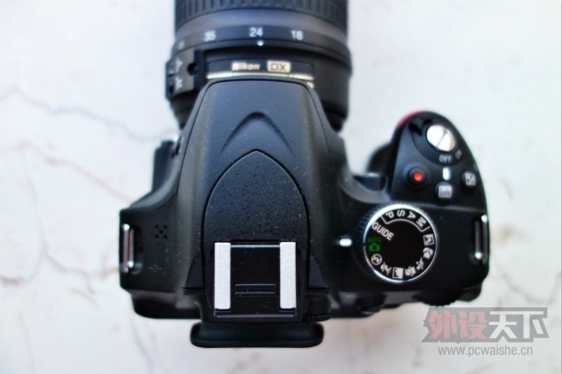 �����ݡ��῵D3200 95�� ��װ�������ȫ 2500���ʣ�