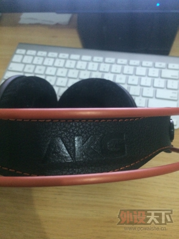 AKG 712 pro