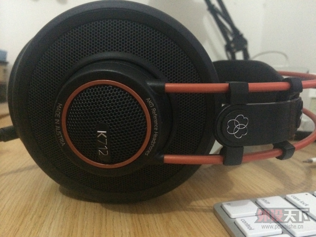 �����ϡ���9���� AKG k712pro hifi����