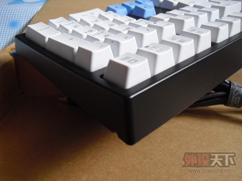 ����108�¹�ԭ�������ɫ����PBT��ñ