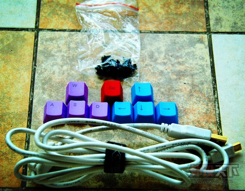 �ϼ��̲�����KEYCOOL����87 PBT�汾��KEYCOOL K5����������