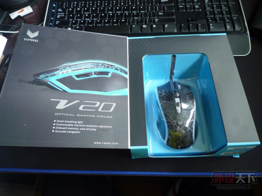 ˭����ը�졪�������װ�V20������������������һ��������Աȣ�