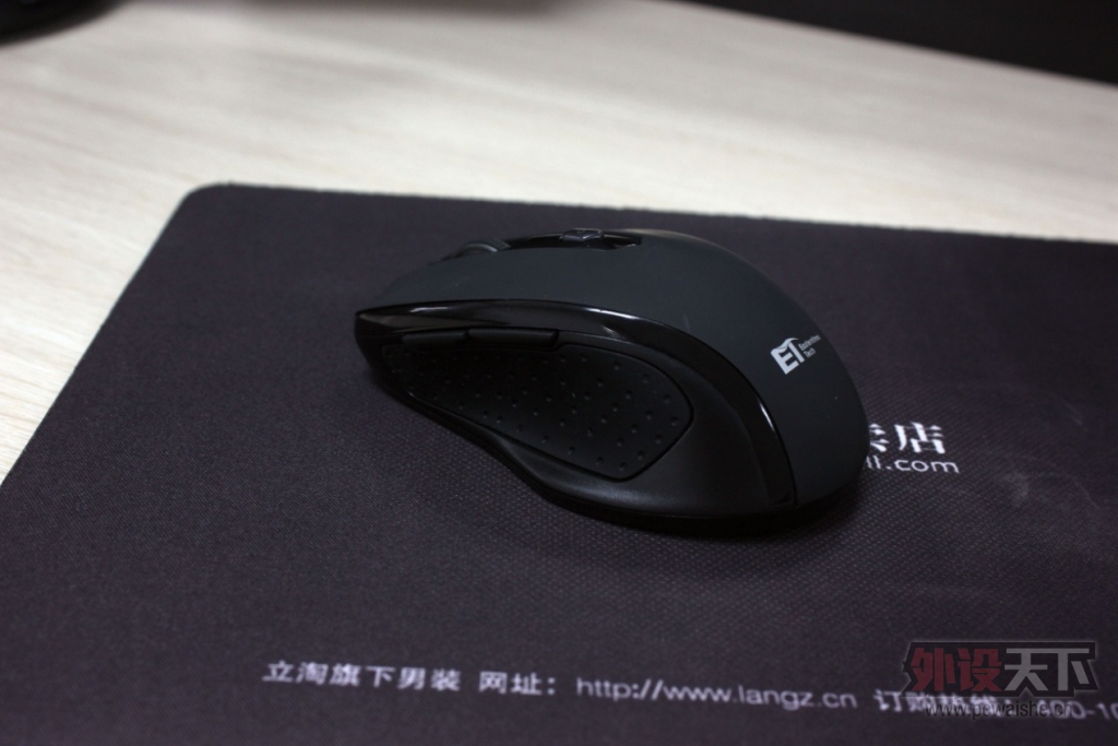 [13P]�е����ģ���͵ɹ�Լ��칫�õ�������װ����������ɡ�