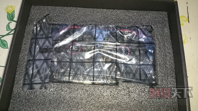 [����]΢��R9 270X GAMMING 2G