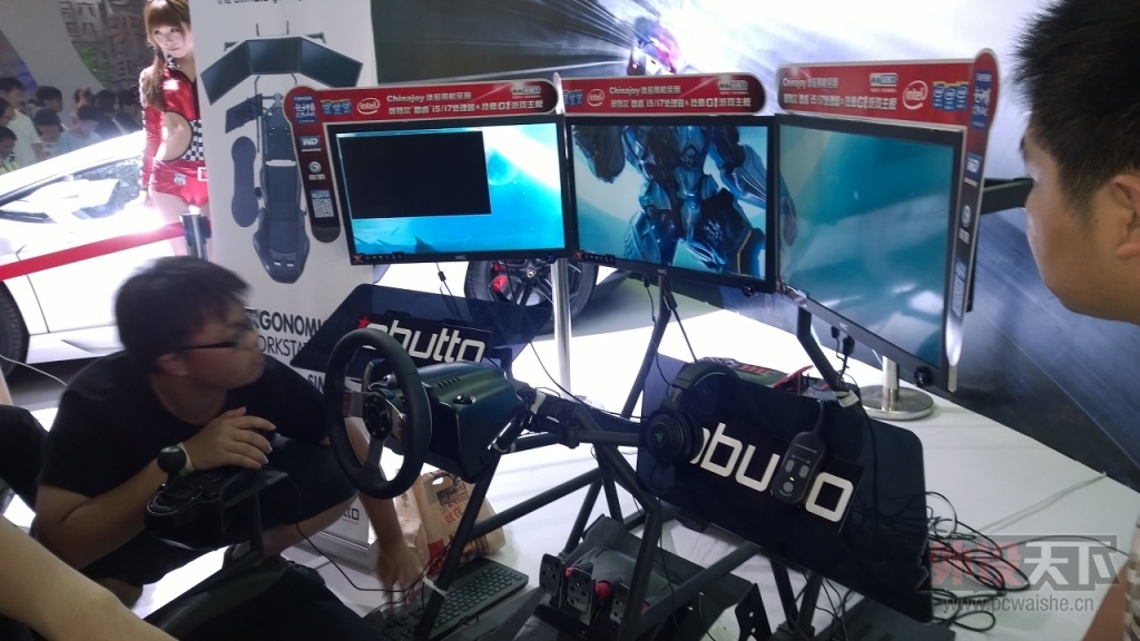 [��ƪ]���ߡ������С��˾��ChinaJoy Day2��Ů�񣬸��¸��ร����Ӳ��չʾ�գ���