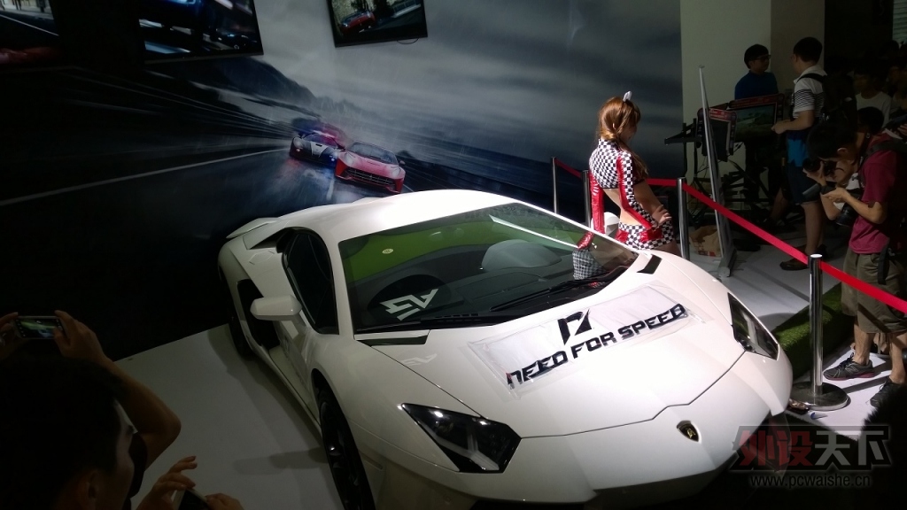 [��ƪ]���ߡ������С��˾��ChinaJoy Day2��Ů�񣬸��¸��ร����Ӳ��չʾ�գ���