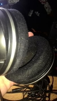 ����200