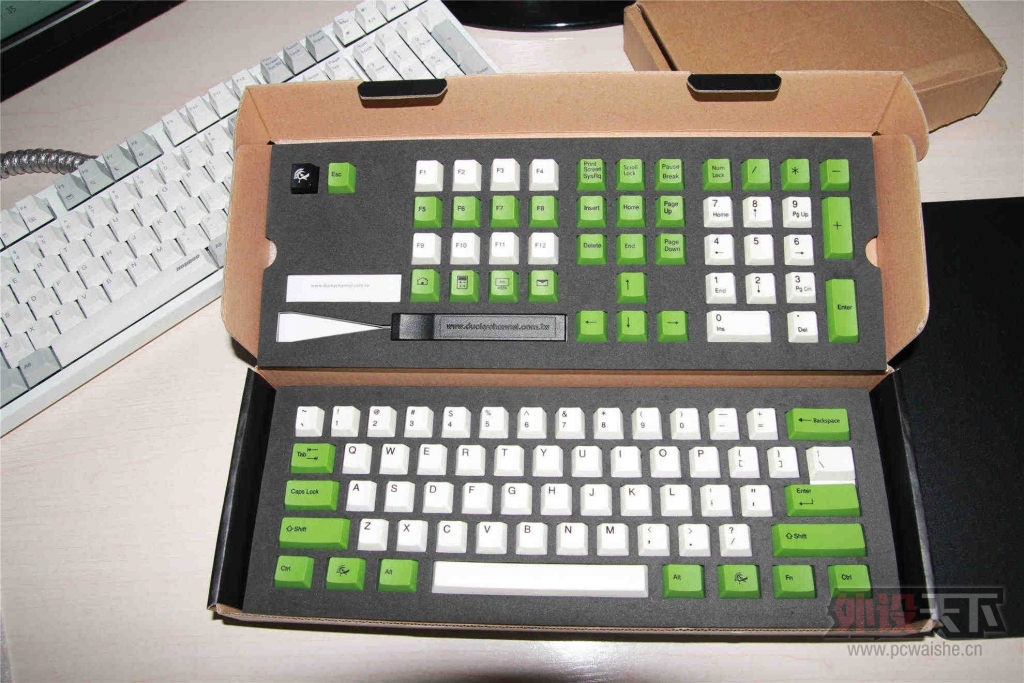 [人]ۼducky,ñ,C3,ͼtt-1ż+.