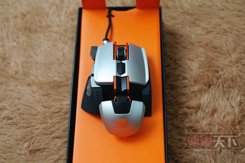Cougar 700M���估��ʹ�ø���