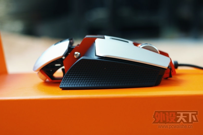 Cougar 700M���估��ʹ�ø���