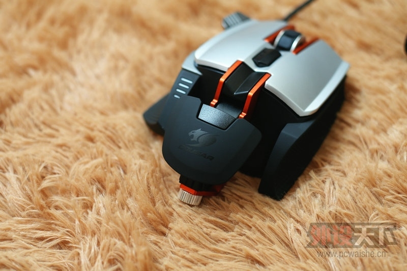 Cougar 700M���估��ʹ�ø���