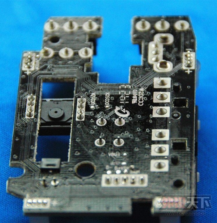 װV20PROɫ棬Ϸ