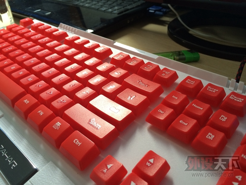 [9P]����С�����լ����ߣ���ѹ���񫣬�һ�����ɹɹ����ɡ�