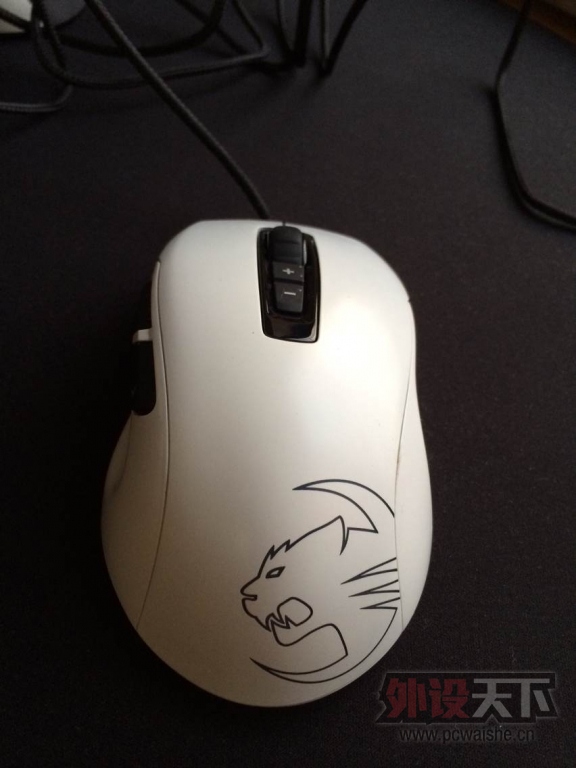 ��ɽ����������ɫKone pure �� QPAD 5K ȫ������