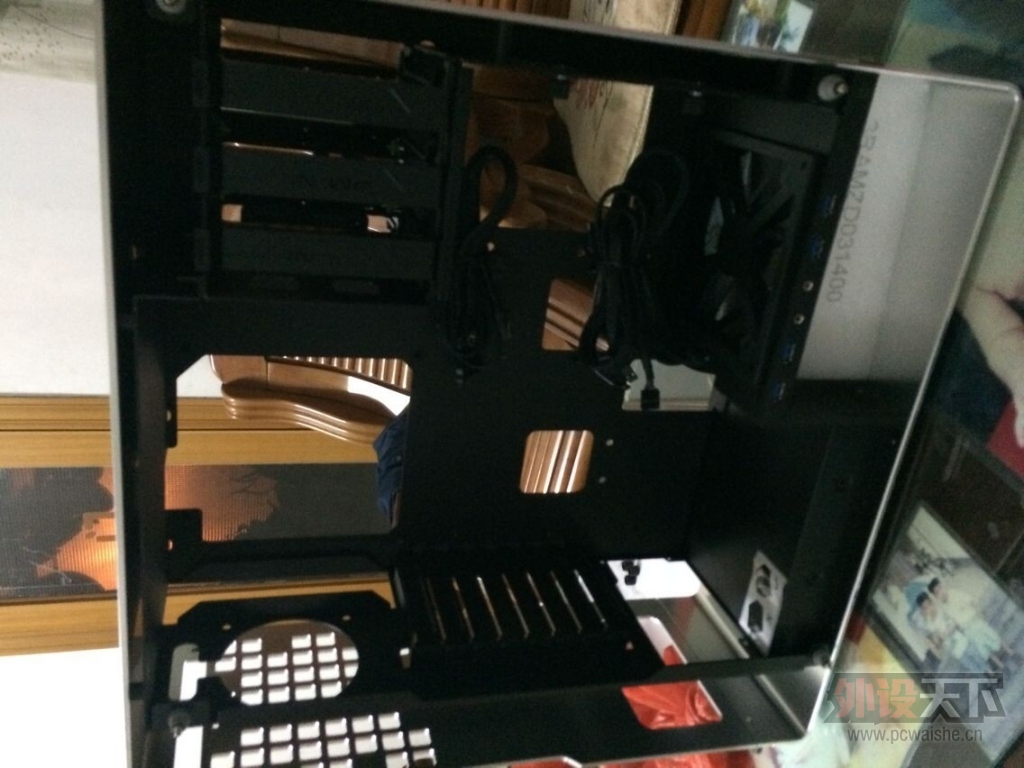 QQͼƬ20140822005317.jpg