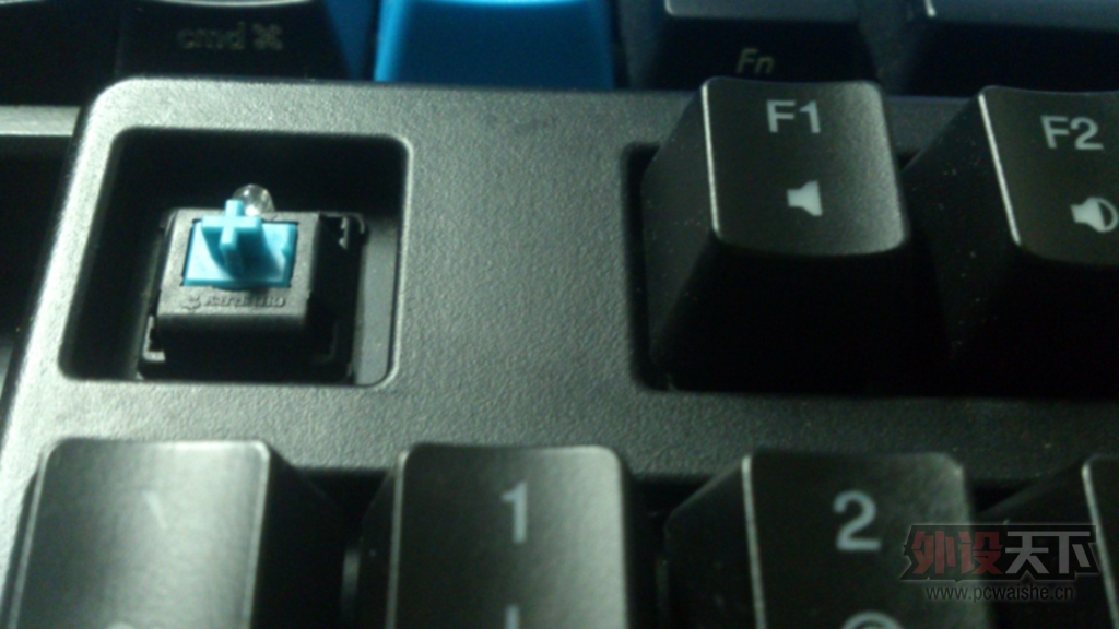 �����ݡ�ֻ�潻 Ducky 9008s ��� ���� ���� 85�� �ѳ� �����