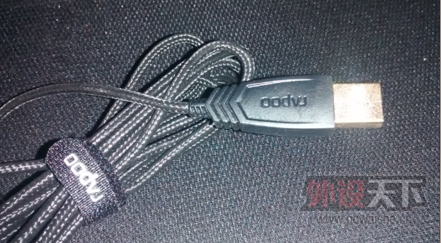��ɫ�������ɫ������-�װ�V20