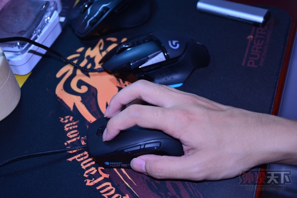 ���ٷ��������ĵ��������������ߡ�����ѫ�µ�������