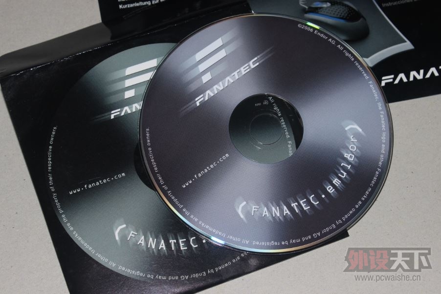FANATEC꣨󰮣