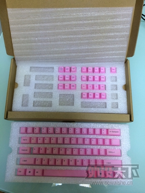 [�Ϻ�]��Щ����..����ħ��ٿص�,��13,���������,�����߼�,��ɫ��ȾPBT��ñ��~