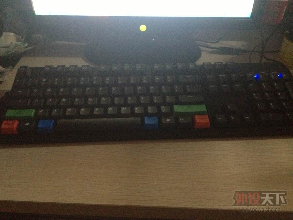 �����ݡ�IKBCF104��ɫ����