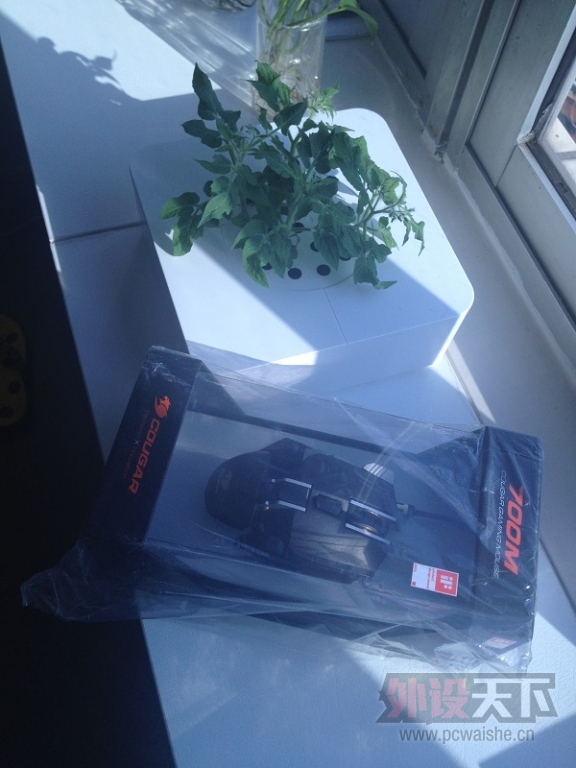 �þ������������˸���Ʒ��һ��