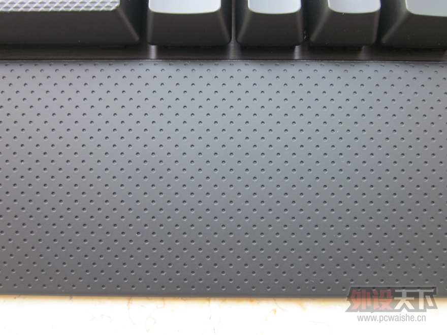 ������K70���Ὺ�䣨����FILCOһ����Աȣ�