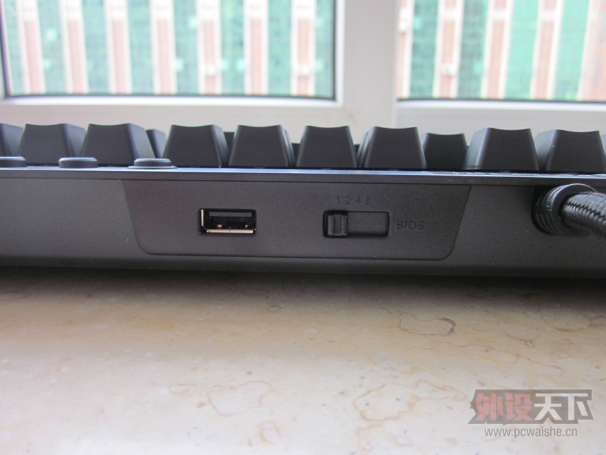 ������K70���Ὺ�䣨����FILCOһ����Աȣ�