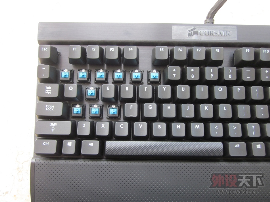 ������K70���Ὺ�䣨����FILCOһ����Աȣ�