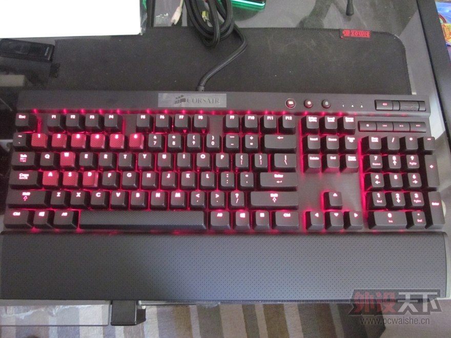 ������K70���Ὺ�䣨����FILCOһ����Աȣ�