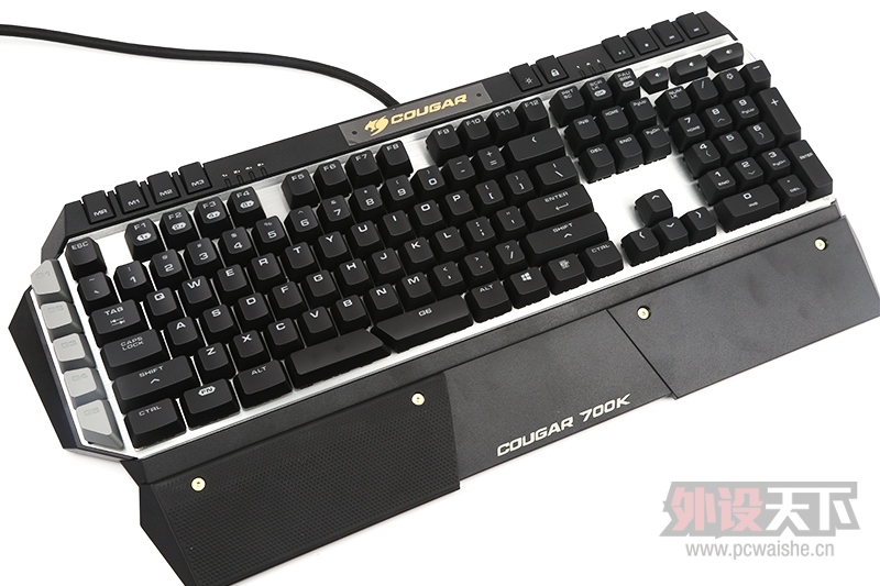 �����������׷���ȫ���׿����Ƽܹ�������٤700K��е��������