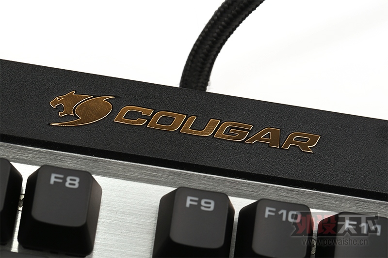 �����������׷���ȫ���׿����Ƽܹ�������٤700K��е��������