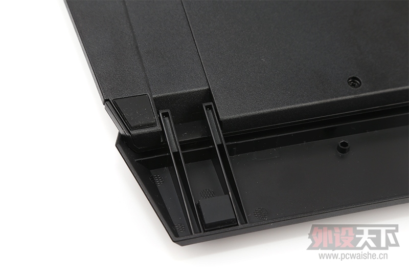 �����������׷���ȫ���׿����Ƽܹ�������٤700K��е��������