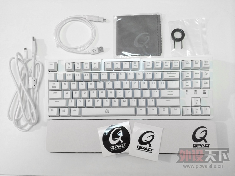 ΪӾ QPAD MK-10 RGB LED