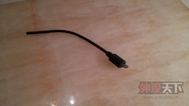 [24P]�ֻ������ִ��ˣ�����һ��OTG�ߣ��ֻ�Ҳ��������ꡣ