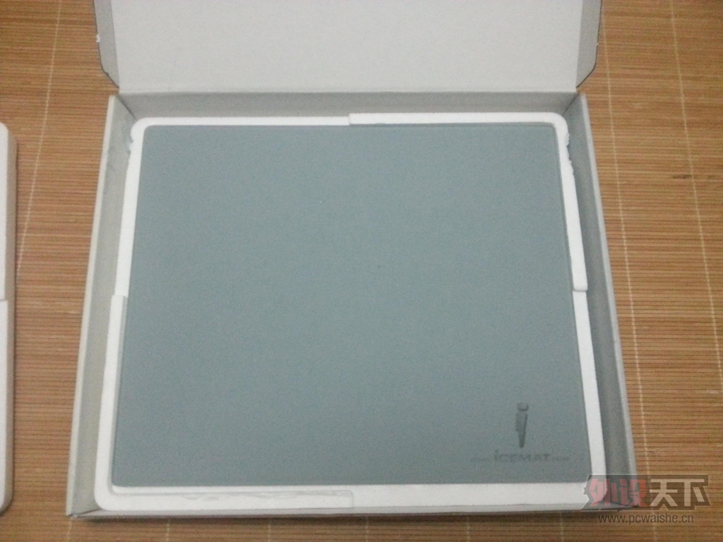���Ϻ���������Ѫ EC1�� Icemat Qpad Lion Kanadota2