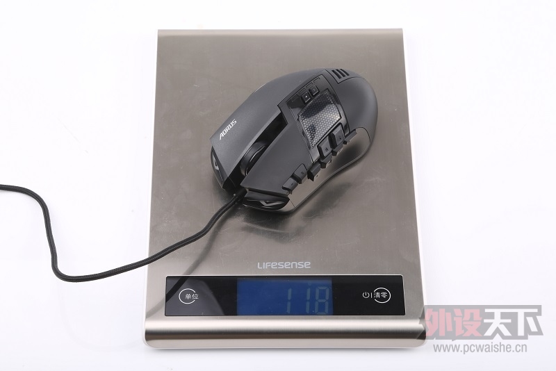 AORUS Thunder M7 MMO���ǲ������