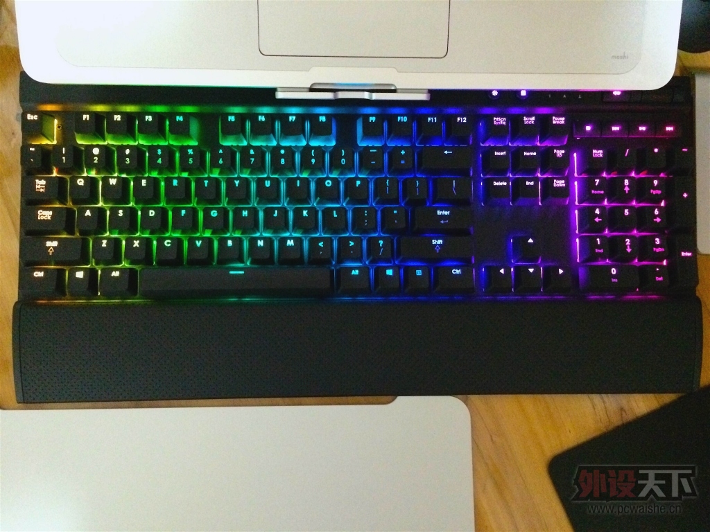 ��1P��Mac �µ� K70 RGB