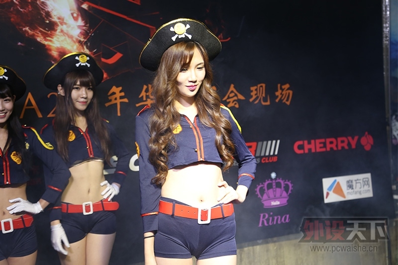 CHERRY����������CLLZ CLUB����2014DOTA2���껪��ǿʢ�磨���ݺ��д��ף���ĺ��ף�