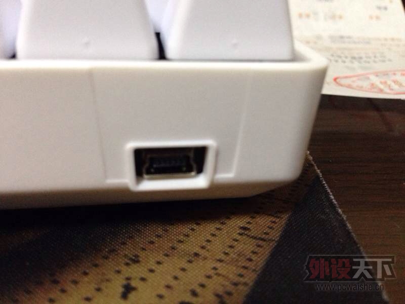 ���½���αȫ��POKER2����Ӱ׵�ת�ã��ѳ���