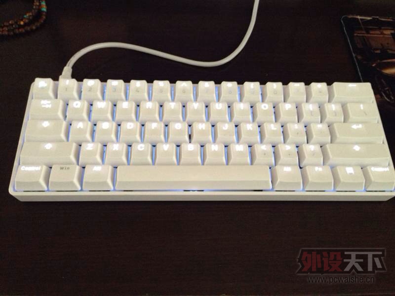 ���½���αȫ��POKER2����Ӱ׵�ת�ã��ѳ���