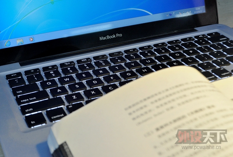 [15p]MacBook Pro~ҲԱҵ