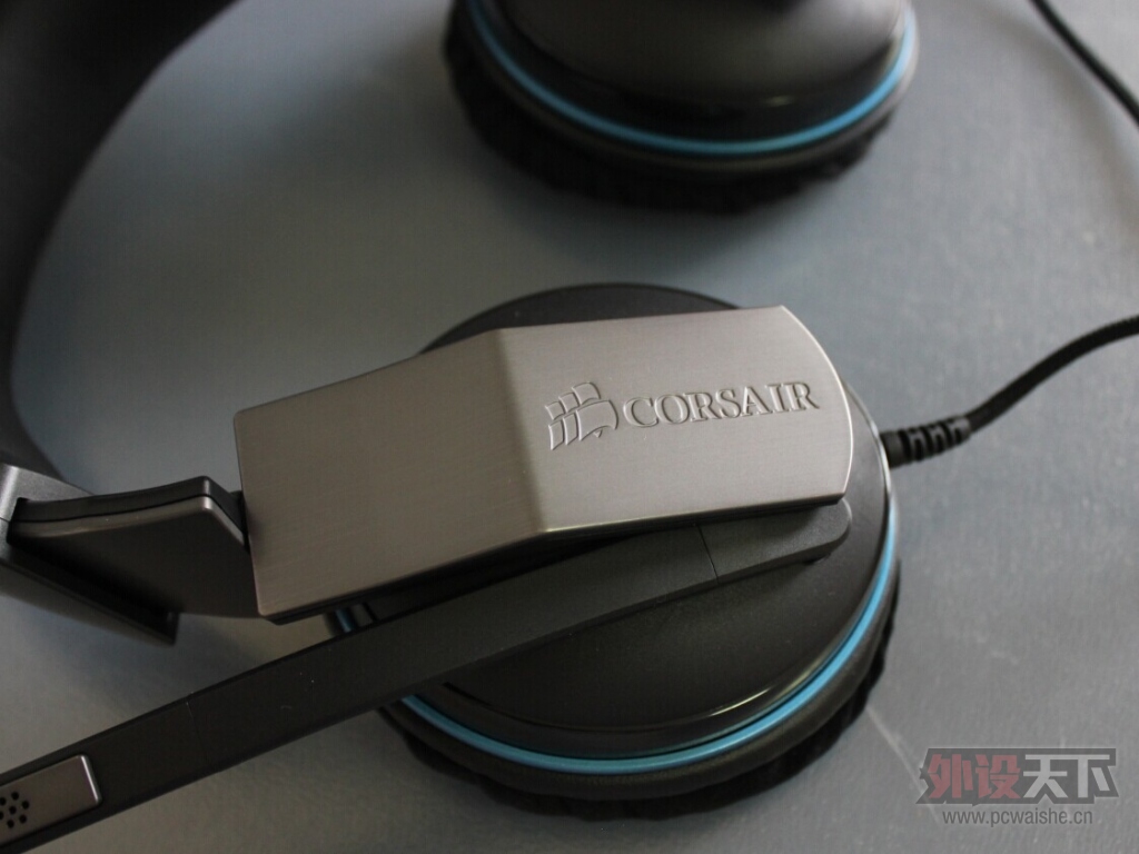 ϵСCorsair  Vengeance 1500v2