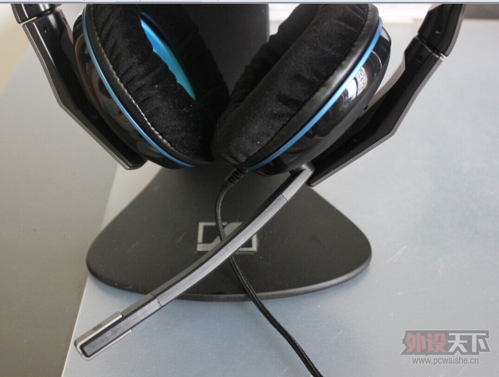 ϵСCorsair  Vengeance 1500v2