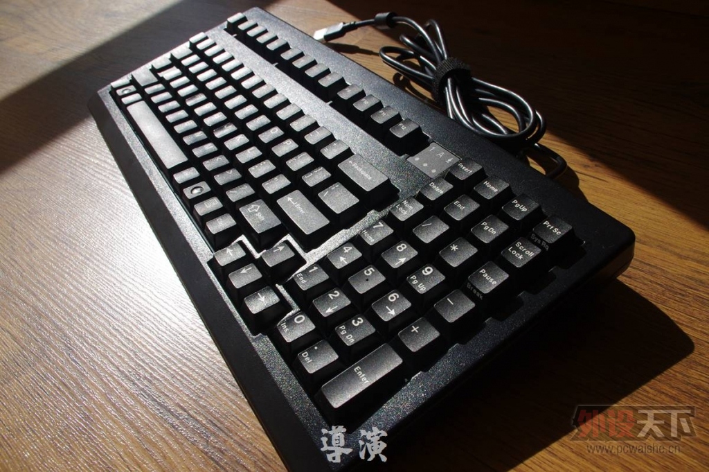 ���ɶ�������9.5��Cherry1865��ɫ��ñ�������һ�ѣ�850Ԫ������ͬ���潻
