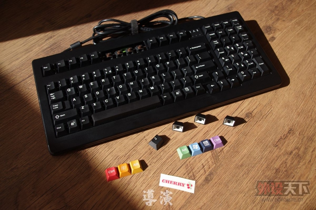 ���ɶ�������9.5��Cherry1865��ɫ��ñ�������һ�ѣ�850Ԫ������ͬ���潻